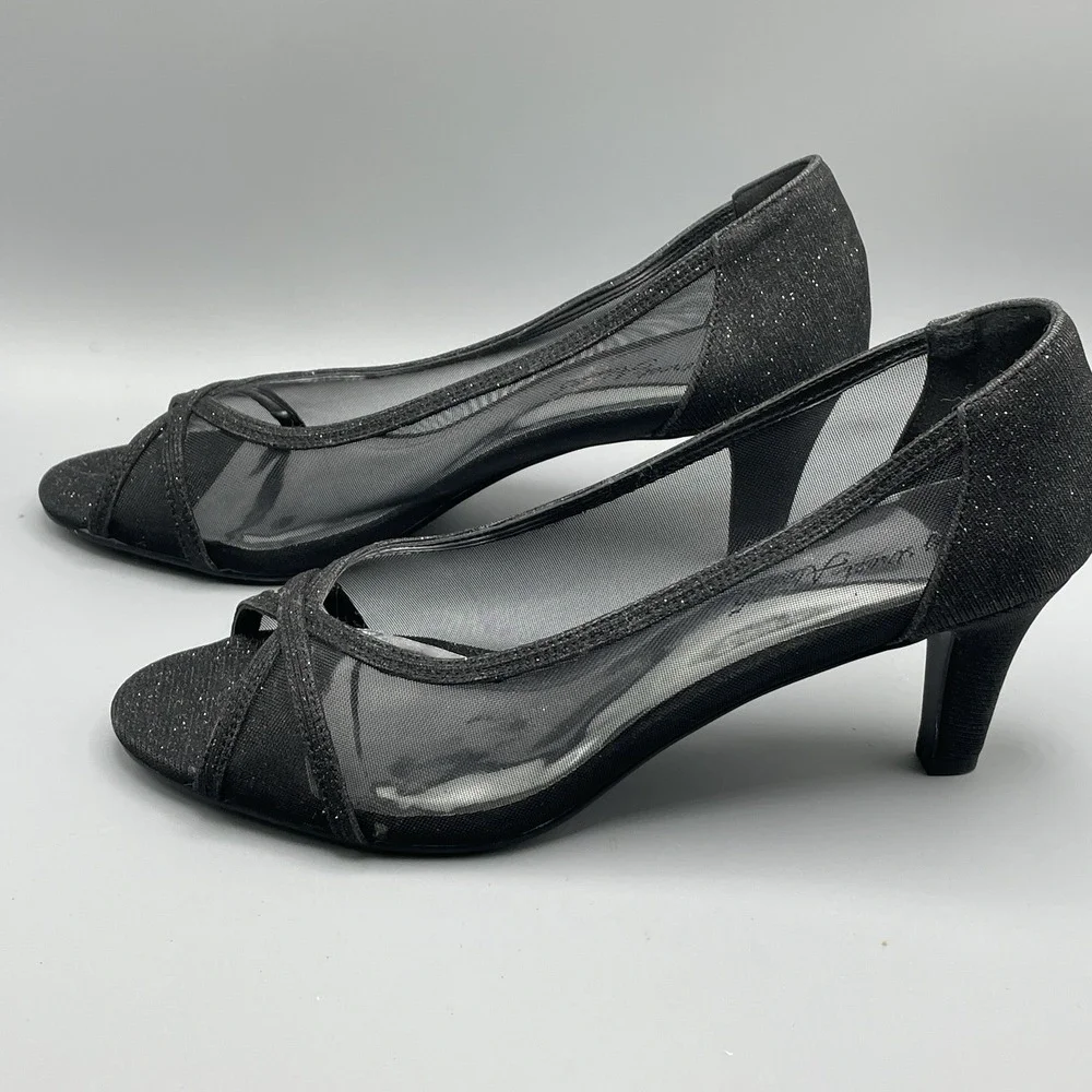 easy street stunning comfortable